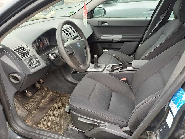 Volvo v50 1.6d drive, hzg-56-j - afbeelding 1 van  4