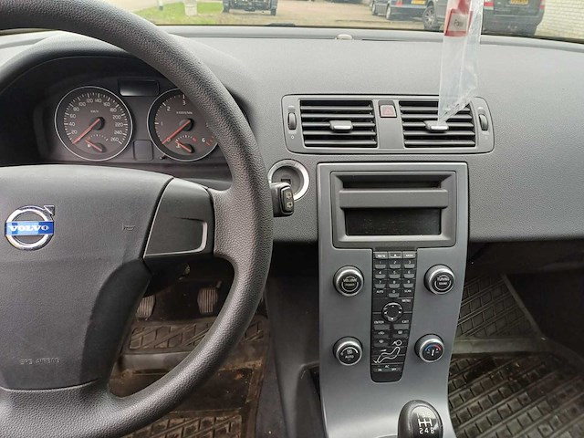 Volvo v50 1.6d drive, hzg-56-j - afbeelding 2 van  9