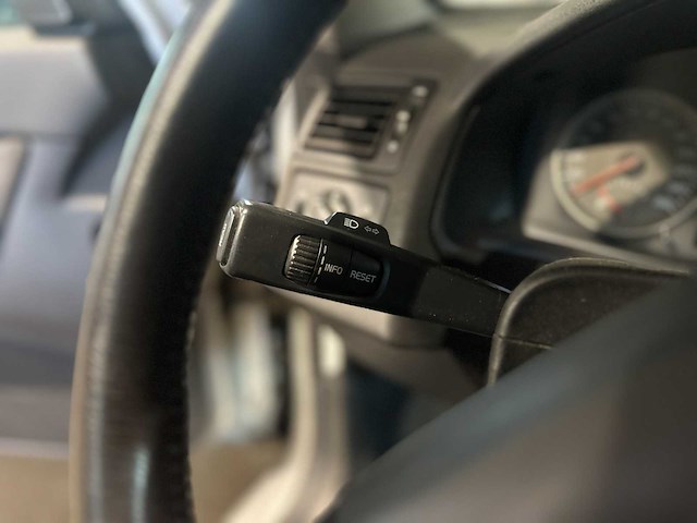 Volvo v50 1.8 elite 125pk 2005 (origineel-nl), 33-rd-gt - afbeelding 15 van  33