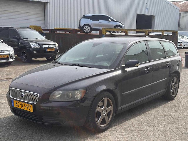Volvo v50 1.8 elite, 67-rj-vz - afbeelding 1 van  13
