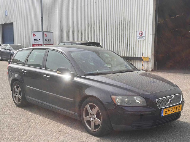 Volvo v50 1.8 elite, 67-rj-vz - afbeelding 7 van  13