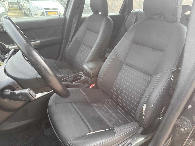 Volvo v50 1.8 elite, 67-rj-vz - afbeelding 11 van  13