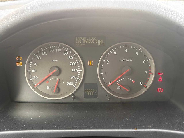 Volvo v50 1.8 elite, 67-rj-vz - afbeelding 5 van  11