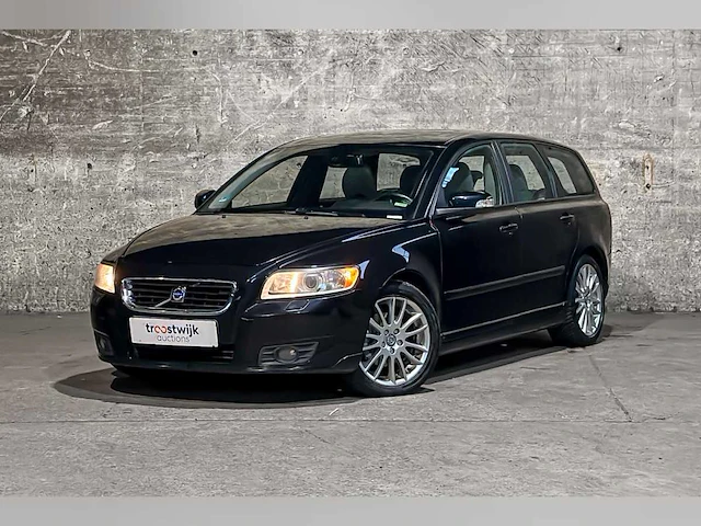 Volvo v50 2.0 momentum 145pk 2008 (origineel-nl), 76-gtx-6 - afbeelding 1 van  9