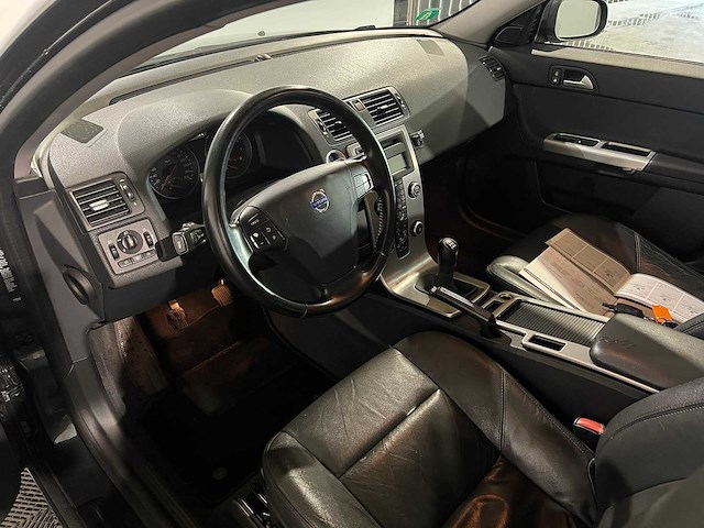 Volvo v50 2.0 momentum, 53-jzg-3 - afbeelding 4 van  11