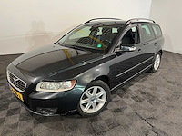 Volvo v50 2.0 momentum, 53-jzg-3 - afbeelding 1 van  11