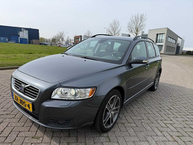Volvo v50 2.0d edition ii, 32-jds-4 - afbeelding 1 van  5