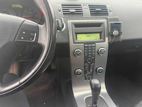 Volvo v50 2.0d momentum automaat, 55-gfj-7 - afbeelding 4 van  11
