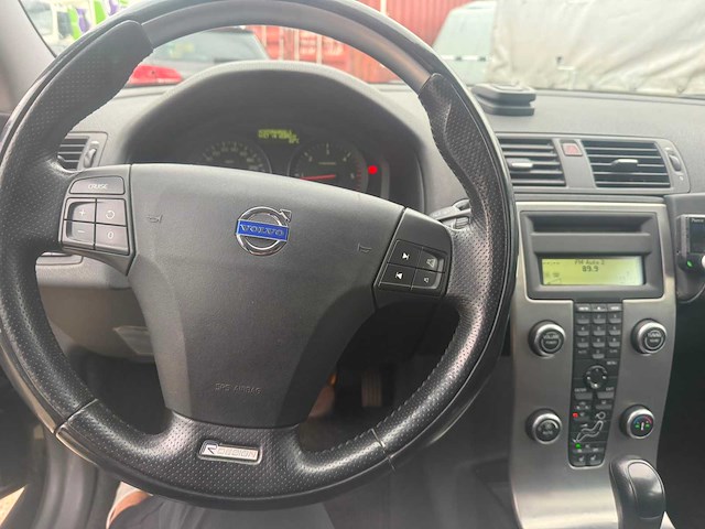 Volvo v50 2.0d momentum automaat, 55-gfj-7 - afbeelding 6 van  11