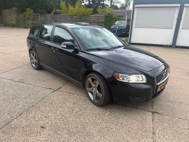 Volvo v50 2.0d momentum automaat, 55-gfj-7 - afbeelding 10 van  15