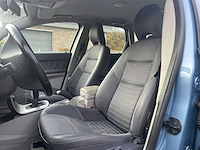 Volvo v50 2.4 2004 | h-185-nk - afbeelding 2 van  22