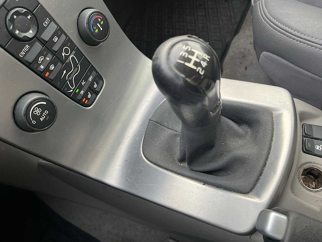 Volvo v50 2.4 2004 | h-185-nk - afbeelding 10 van  22