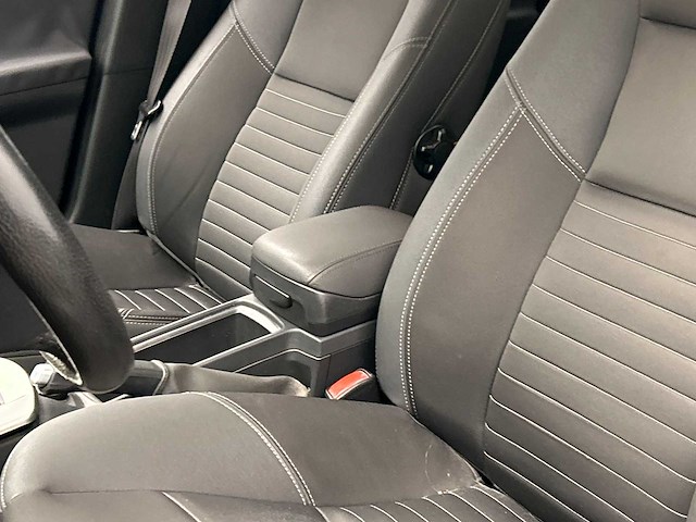 Volvo v50 2.4 edition ii 2007 | 34-xh-gk - afbeelding 7 van  28