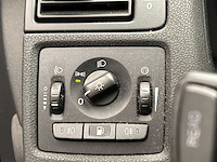 Volvo v50 2.4 edition ii 2007 | 34-xh-gk - afbeelding 11 van  28