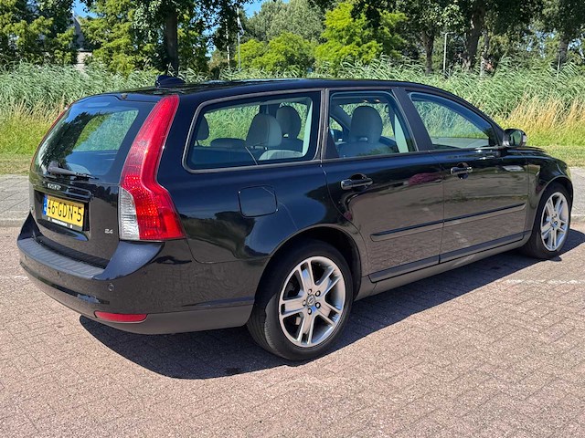 Volvo v50 2.4 kinetic, 46-gdn-5 - afbeelding 9 van  16