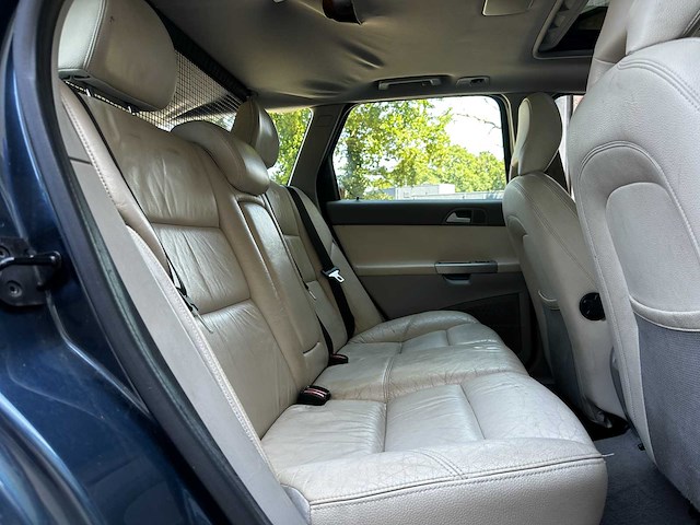 Volvo v50 2.4 summum 140pk 2005 (origineel-nl), 48-rk-gr - afbeelding 16 van  28