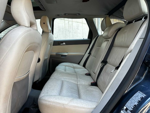 Volvo v50 2.4 summum 140pk 2005 (origineel-nl), 48-rk-gr - afbeelding 27 van  49