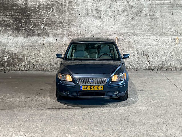 Volvo v50 2.4 summum 140pk 2005 (origineel-nl), 48-rk-gr - afbeelding 46 van  49