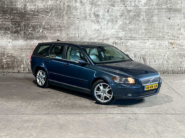 Volvo v50 2.4 summum 140pk 2005 (origineel-nl), 48-rk-gr - afbeelding 48 van  49