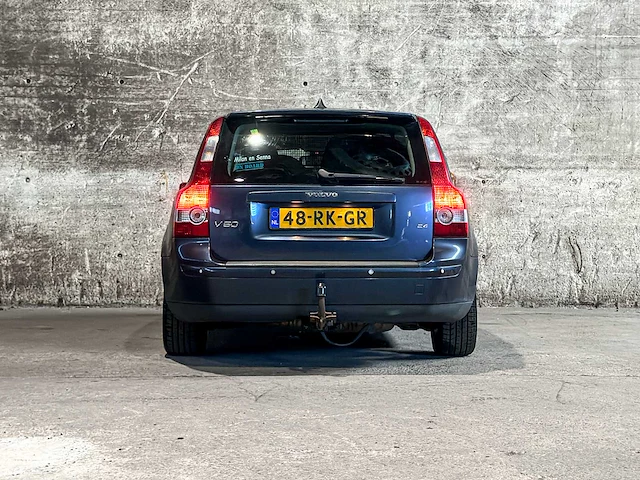 Volvo v50 2.4 summum 140pk 2005 (origineel-nl), 48-rk-gr - afbeelding 4 van  49