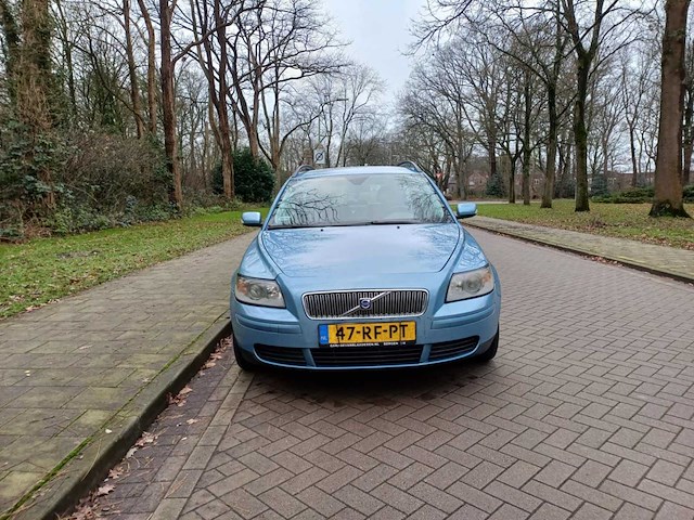 Volvo v50 2.4 summum, 47-rf-pt - afbeelding 5 van  10