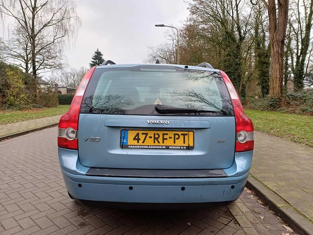 Volvo v50 2.4 summum, 47-rf-pt - afbeelding 10 van  19
