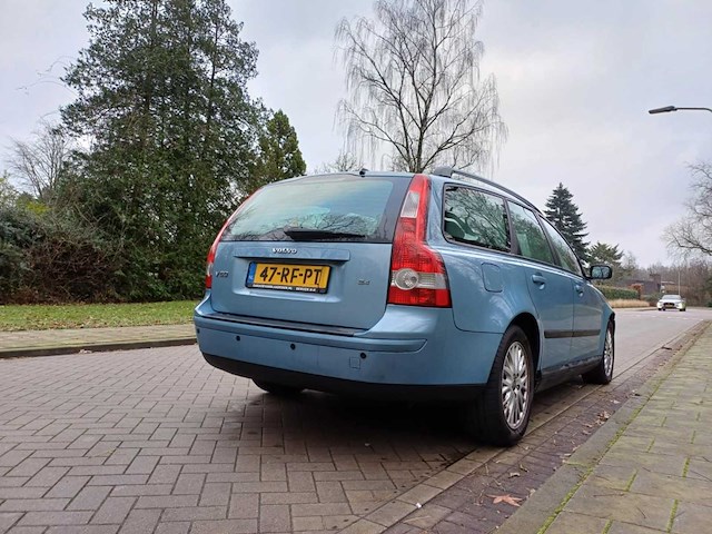 Volvo v50 2.4 summum, 47-rf-pt - afbeelding 12 van  19