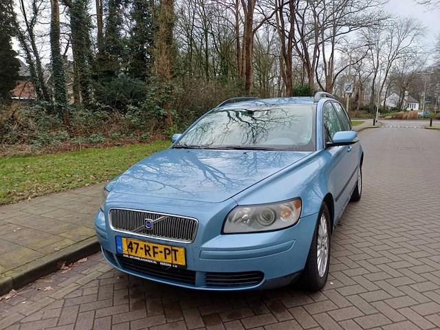 Volvo v50 2.4 summum, 47-rf-pt - afbeelding 1 van  5