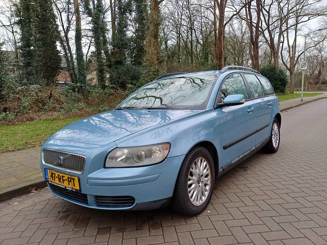 Volvo v50 2.4 summum, 47-rf-pt - afbeelding 16 van  19