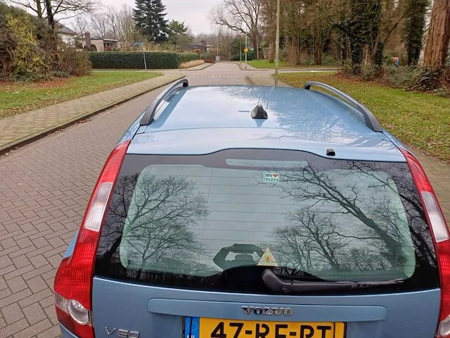 Volvo v50 2.4 summum, 47-rf-pt - afbeelding 17 van  19