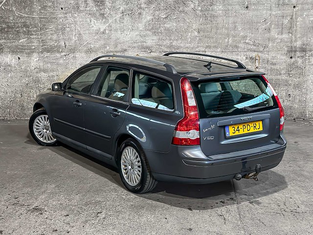 Volvo v50 2.4i elite 170pk 2004 (origineel-nl), 34-pd-rj - afbeelding 9 van  60