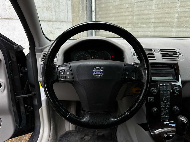 Volvo v50 2.4i elite 170pk 2004 (origineel-nl), 34-pd-rj - afbeelding 17 van  60