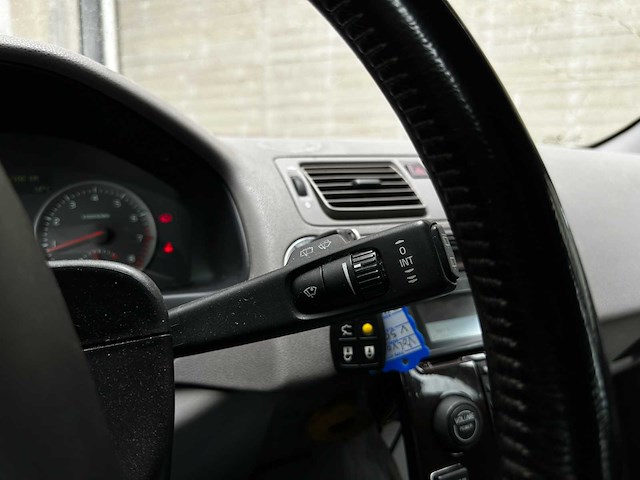 Volvo v50 2.4i elite 170pk 2004 (origineel-nl), 34-pd-rj - afbeelding 24 van  60