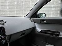 Volvo v50 2.4i elite 170pk 2004 (origineel-nl), 34-pd-rj - afbeelding 28 van  60