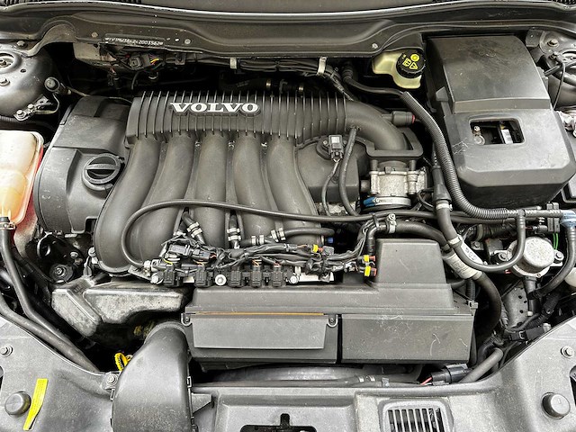 Volvo v50 2.4i elite 170pk 2004 (origineel-nl), 34-pd-rj - afbeelding 39 van  60
