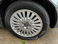 Volvo v50 2.4i elite 170pk 2004 (origineel-nl), 34-pd-rj - afbeelding 47 van  60