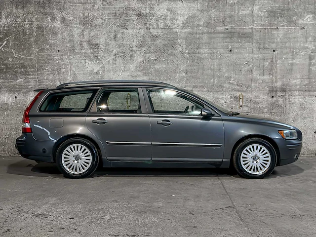Volvo v50 2.4i elite 170pk 2004 (origineel-nl), 34-pd-rj - afbeelding 3 van  60