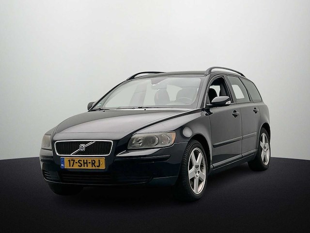Volvo v50 2.4i kinetic 2006 - afbeelding 1 van  14