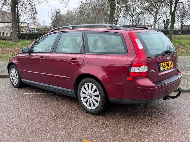 Volvo v50 2.4i momentum automaat, 45-nz-lv - afbeelding 9 van  16