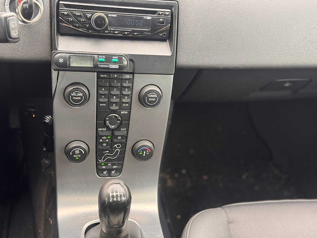 Volvo v50 2.5 t5 kinetic, 98-jfp-5 - afbeelding 3 van  12