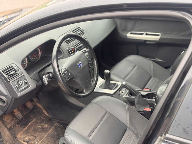 Volvo v50 2.5 t5 kinetic, 98-jfp-5 - afbeelding 11 van  12