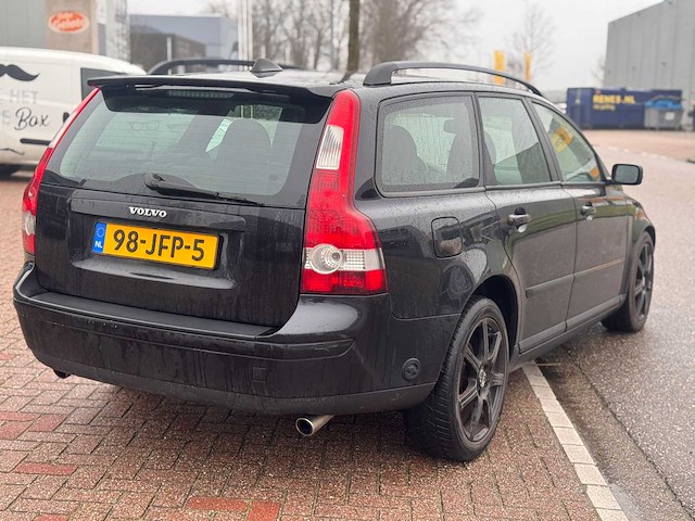 Volvo v50 2.5 t5 kinetic, 98-jfp-5 - afbeelding 4 van  10