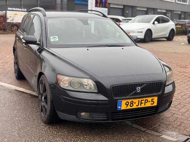 Volvo v50 2.5 t5 kinetic, 98-jfp-5 - afbeelding 6 van  10