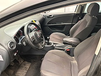 Volvo v60 1.6 d2 r-design 2013 - afbeelding 9 van  18
