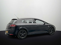 Volvo v60 1.6 d2 r-design 2013 - afbeelding 18 van  18