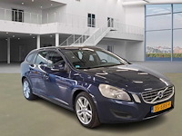 Volvo v60 1.6 t3 kinetic ; 35-sbs-9 - afbeelding 7 van  10