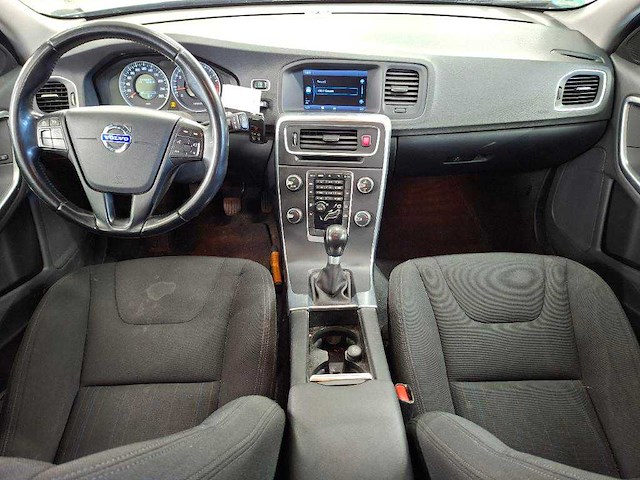 Volvo v60 1.6 t3 kinetic ; 35-sbs-9 - afbeelding 8 van  17