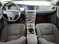 Volvo v60 1.6 t3 kinetic ; 35-sbs-9 - afbeelding 8 van  17