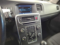 Volvo v60 1.6 t3 kinetic ; 35-sbs-9 - afbeelding 10 van  17