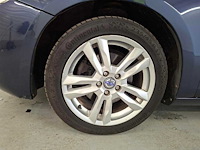 Volvo v60 1.6 t3 kinetic ; 35-sbs-9 - afbeelding 13 van  17